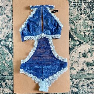NWT Adore Me Blue Lace Bodysuit Negligee Medium Lingerie High Neck Open Sides
